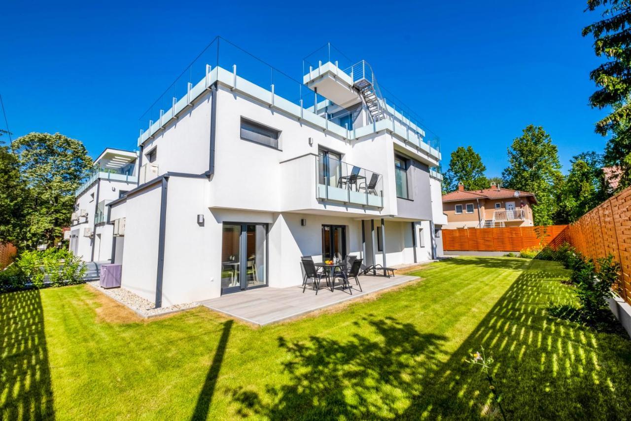 שיופוק Mf Villa Nuvola מראה חיצוני תמונה