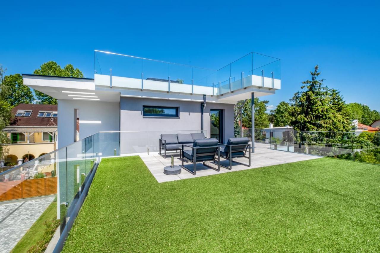 שיופוק Mf Villa Nuvola מראה חיצוני תמונה
